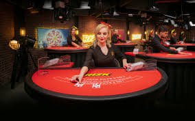 Giao diện Nổ hũ 888clb với các slot jackpot rực rỡ sắc nét trên màn hình